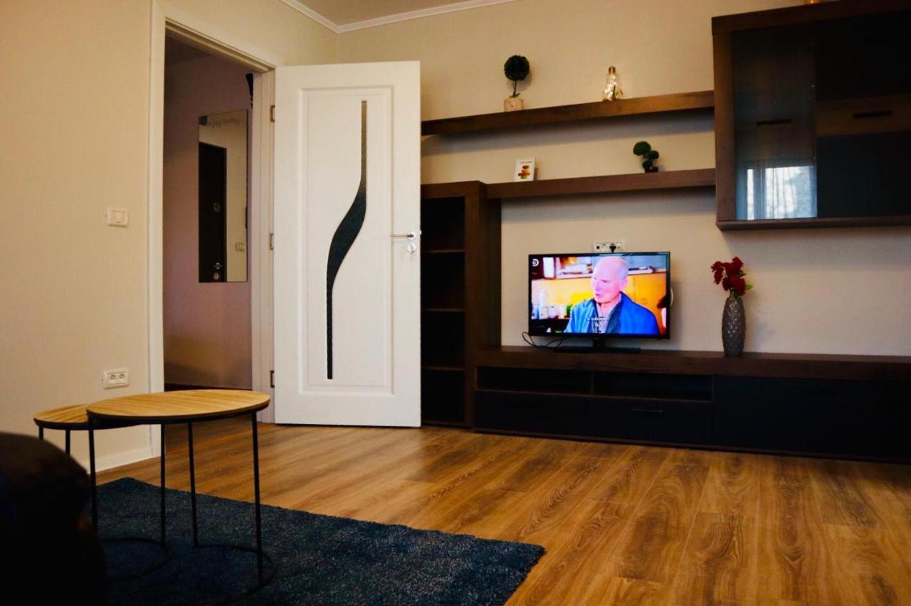 Joy City Stay Iasi 10 تيميشورا المظهر الخارجي الصورة